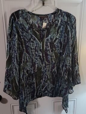 Women's Navy & Green Patterned V-Neck Blouse with Beaded Trim